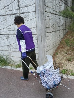 염색 및 환경미화 봉사