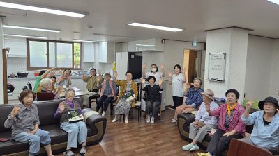 노인정 봉사활동(치매예방 건강박수,실버체조,기타)